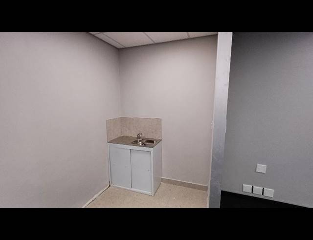 BUSINESS PROPERTY TO RENT IN IRENE